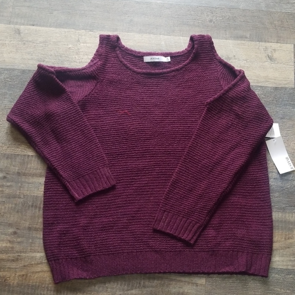 Just fab nwt sweater